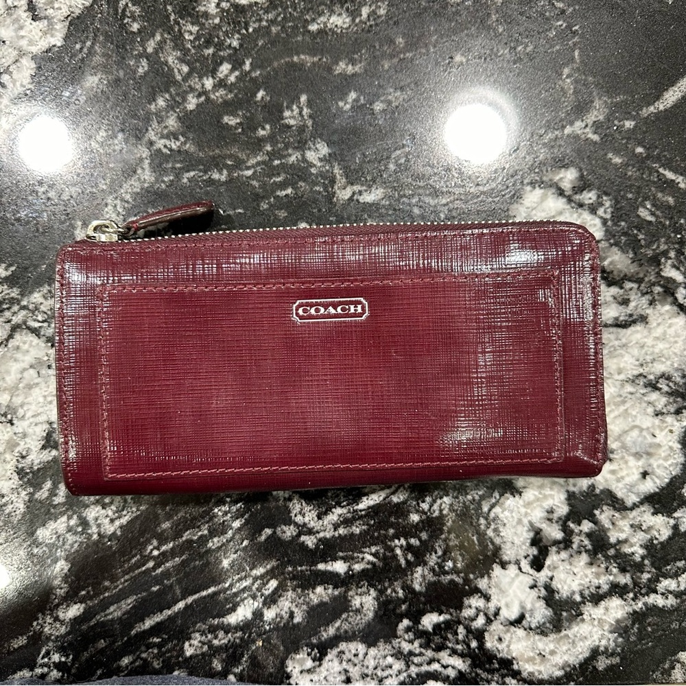 EUC! COACH Darcy Long Zip Wallet